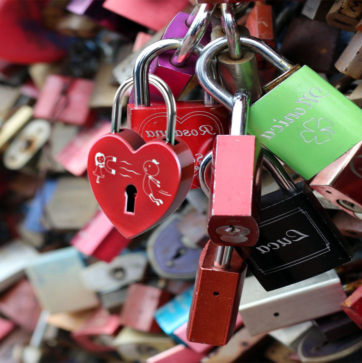 Liebesschloss mit individueller Gravur - Tonyshop - Liebesschloss mit individueller Gravur