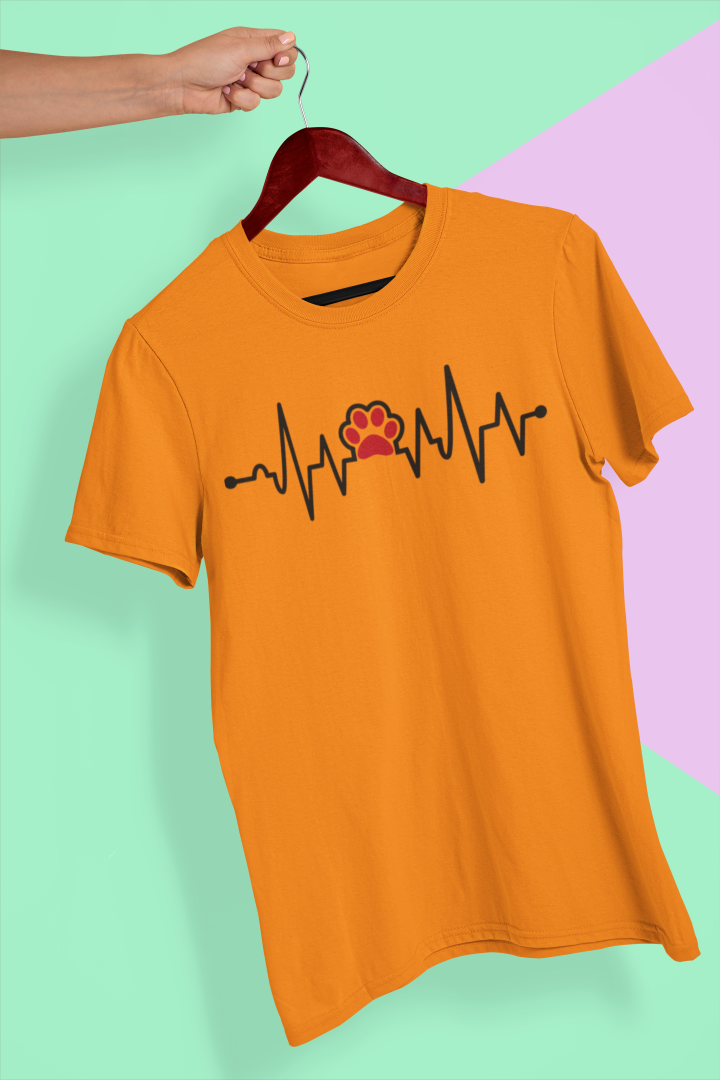 Pfotenherzschlag: Ein T-Shirt-Design für Hundefreunde mit Liebe im Takt - Tonyshop - Pfotenherzschlag: Ein T-Shirt-Design für Hundefreunde mit Liebe im Takt