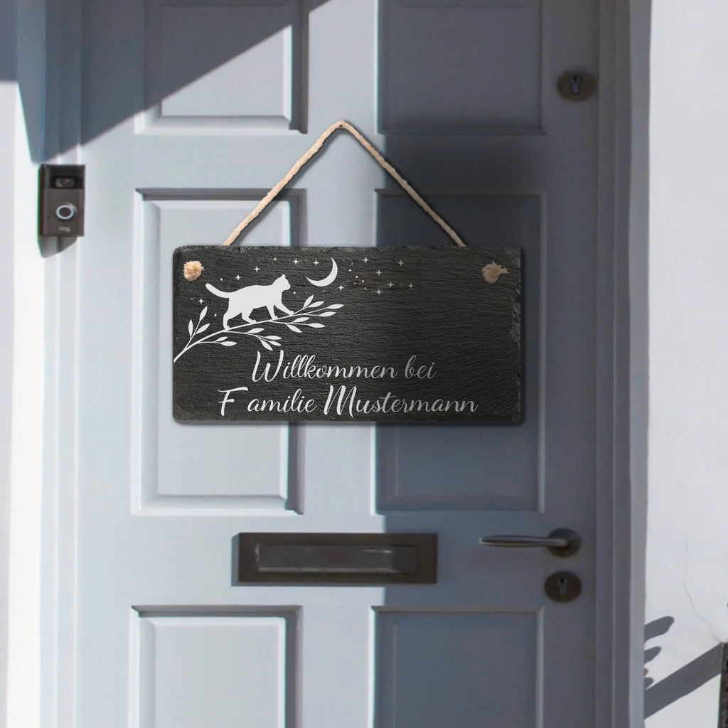 Schiefertafel als Türhänger mit Katze, Zweig und Sternenstaub, dekoratives Eingangsschild mit Wunschname