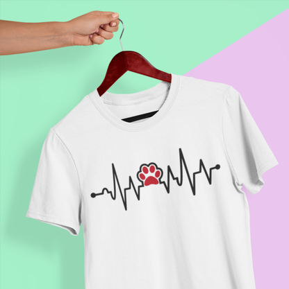 Pfotenherzschlag: Ein T-Shirt-Design für Hundefreunde mit Liebe im Takt - Tonyshop - Pfotenherzschlag: Ein T-Shirt-Design für Hundefreunde mit Liebe im Takt